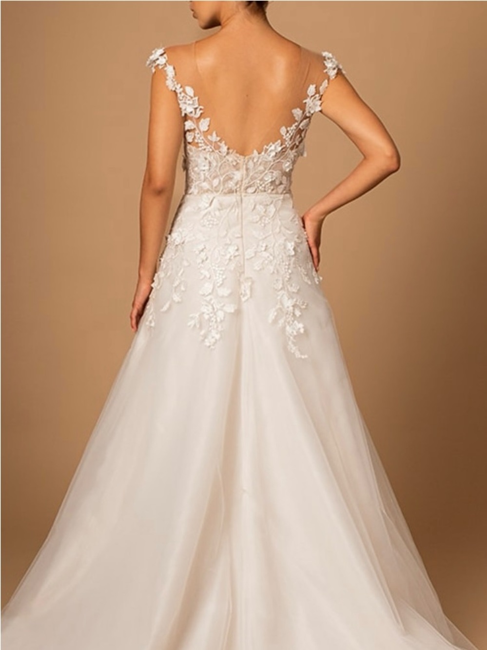 ADRIANA MADRID Frida Wedding Dress Size 10 - Picture 8 of 9